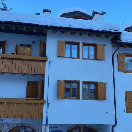 Apartamento Precumon 16/5 *