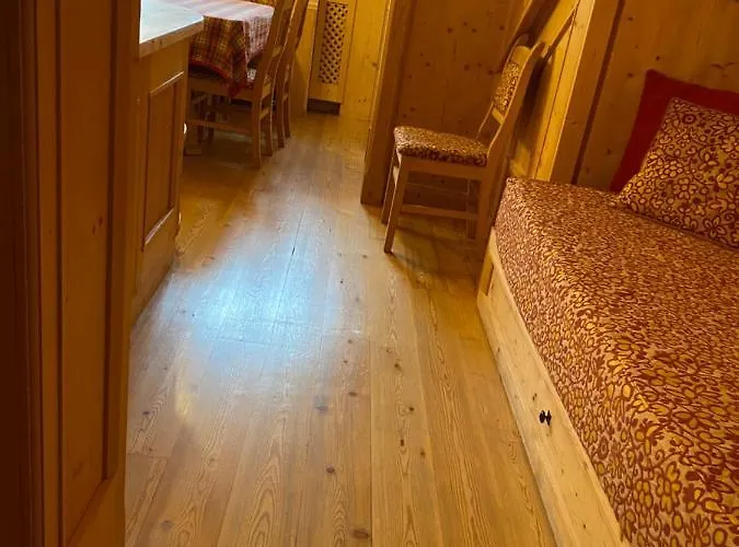 Precumon 16/5 Apartment *